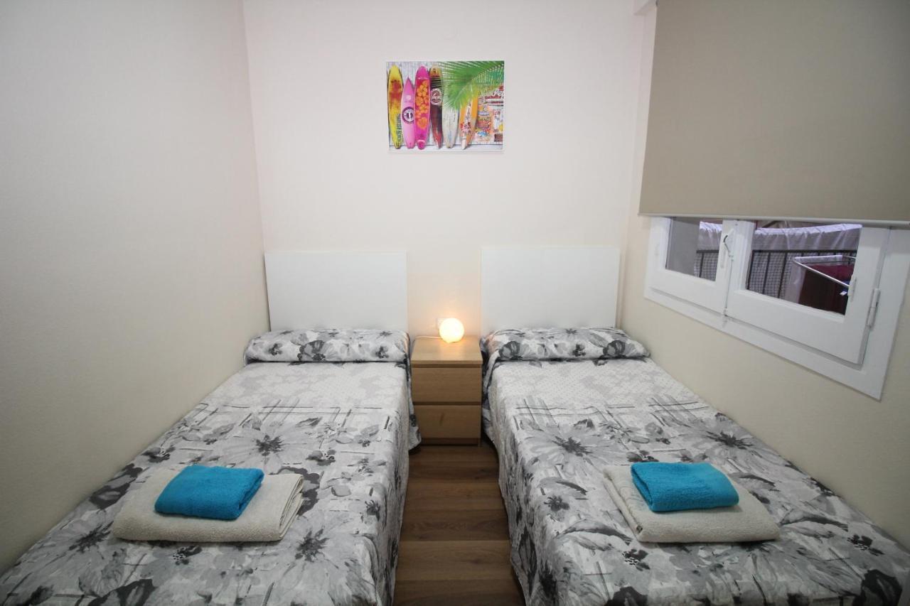 Urgel Habitaciones Barcelona Exteriör bild