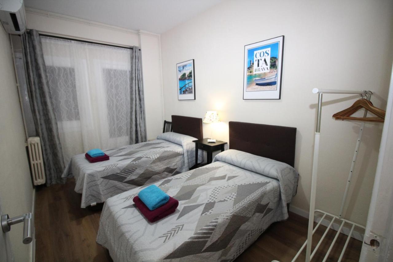 Urgel Habitaciones Barcelona Exteriör bild